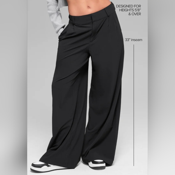ALO Yoga High-Waist Dreamscape Pleated Wide Leg Trouser Size Large Long in Black - Picture 2 of 14